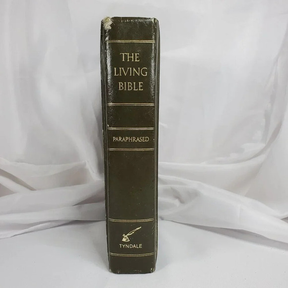 The Living Bible Paraphrased Book Padded Hardcover Edition 1973 - Picture 2 of 9